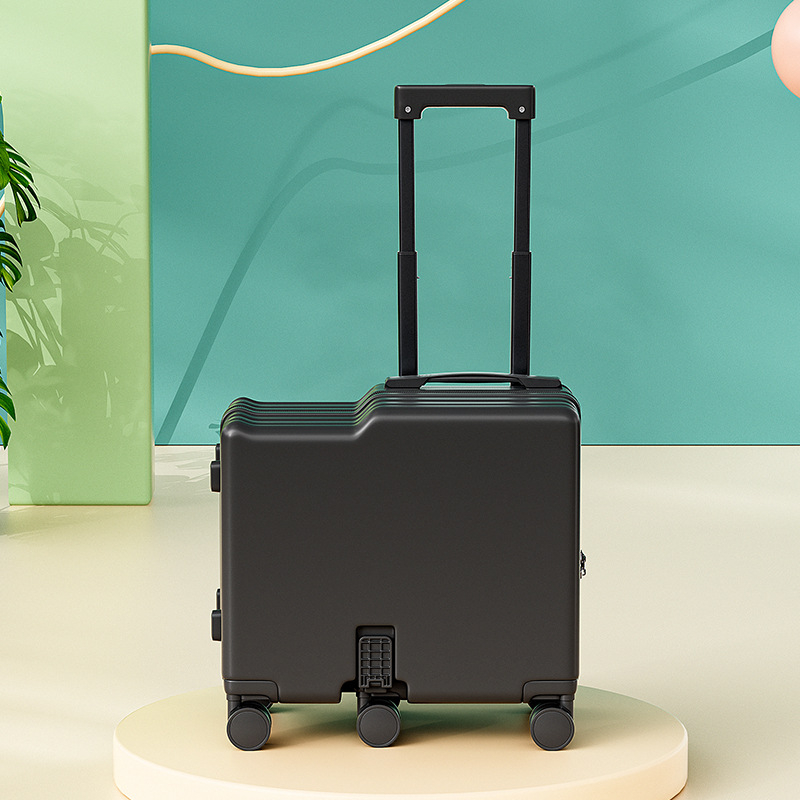 Valiză pentru copii cu funcție de ride-on, din PC, 3 kg, roți omnidirecționale, fermoar, închidere cu combinație