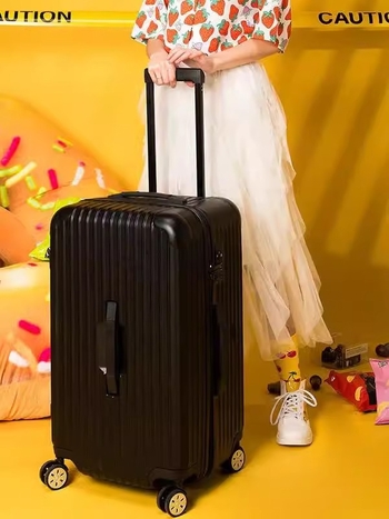 Valiză ABS+PC cu închidere prin fermoar, roți universale, greutate 4,3 kg, încuietoare cu combinație standard