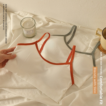 Nylon pánt nélküli melltartó lányoknak, teljes kosár, vékony formázott kosár, légáteresztő, hát formázás, kényelmes; 90–95% nylon.