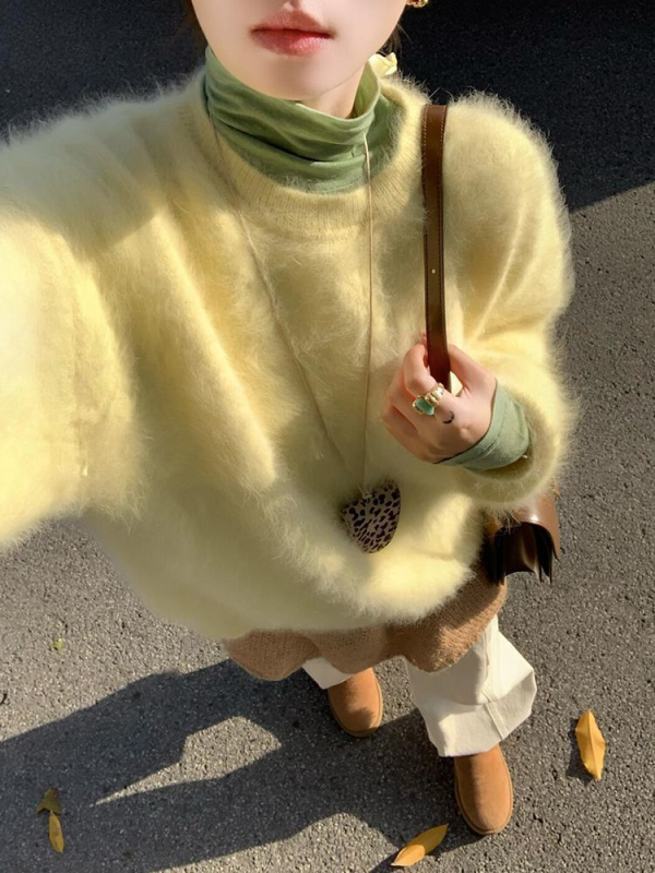 Pulover din velur imitatie mink, stil casual coreean, guler rotund gros, material poliester