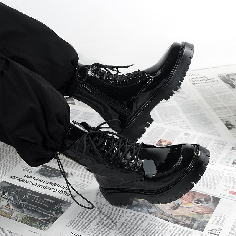 Muške čizme Martin, gornji dio od mikrovlaknaste kože, potplat od gume, bez podstavke, britanski stil