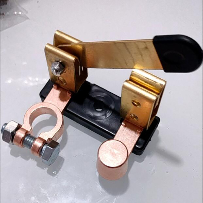 Vypínač batérie do auta, negatívny terminál, čisto meď, proti úniku, kompatibilný s GM a nákladnými vozidlami