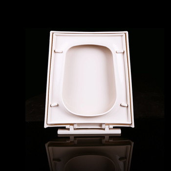 Toaletný kryt, trapézovitého tvaru, typ rebrík, PP doska, nastaviteľná vzdialenosť otvorov 10–25,5 mm, moderný minimalistický štýl