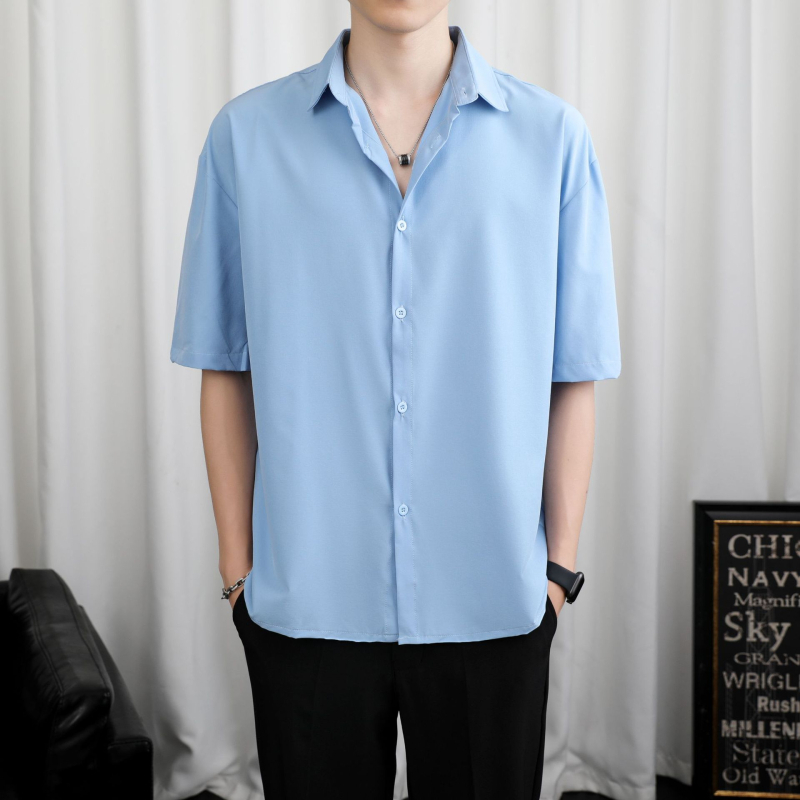 Meeste särk jääsatiinist, pikkade varrukatega, vaba lõige, lapell-kaelus, polüester 94,8%