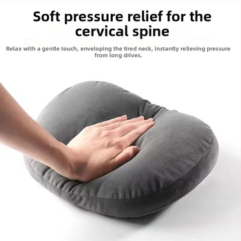 Automašīnas galvas balsts ar jostas atbalstu, kakla spilvens, velūra ārējā apdare, sintētisko šķiedru pildījums, universāla saderība