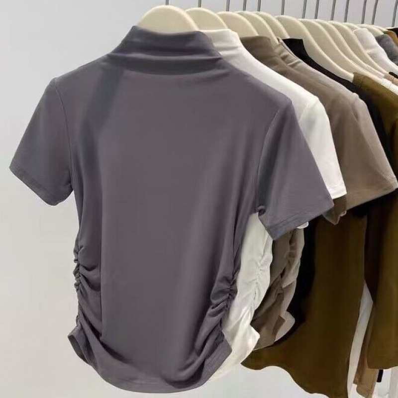 T-särk puuvillase-modaalise segu, kitsas lõige, V-kaelus, ühes toonis, pikkus 50–65 cm