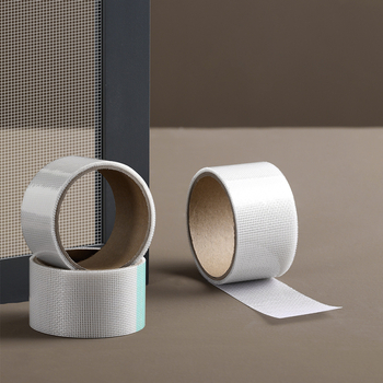 Samo-lepiaca páska na opravu sieťky proti hmyzu – záplata dier v sieti okien (jednorazová)