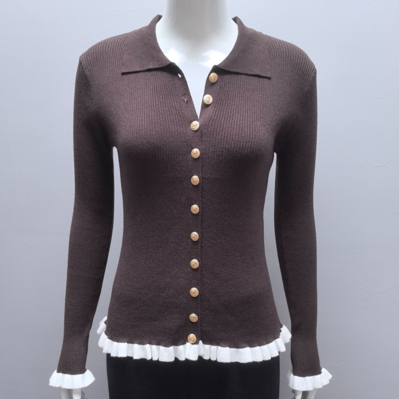 Dámsky cardigan na gombíky s lotosovými rukávmi; polo golier; štíhla silueta; pravidelná dĺžka; modal vlákno 30–50% (Zima 2025)