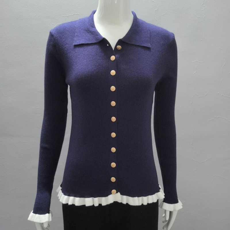 Dámsky cardigan na gombíky s lotosovými rukávmi; polo golier; štíhla silueta; pravidelná dĺžka; modal vlákno 30–50% (Zima 2025)