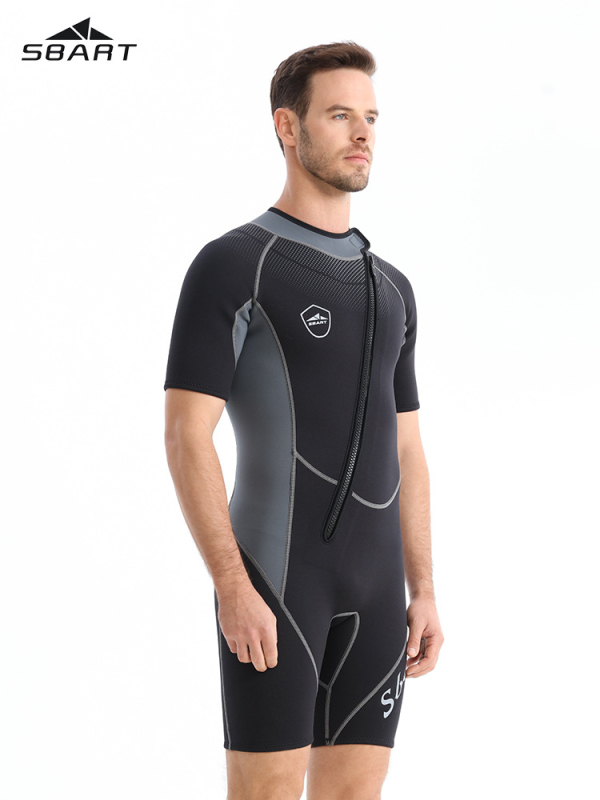 Sharkbat Meeste 1,5 mm neopreen sukeldumiskostüüm UV-kaitse, soojus ja kriimustuste vastupanu (Materjal: 90% neopreen, 10% nailon; Funktsioonid: UV kaitse, soojus, kriimustuste vastupanu; Seisukorrad: suvi, talv, kevad, sügis; Bränd: Sharkbat)
