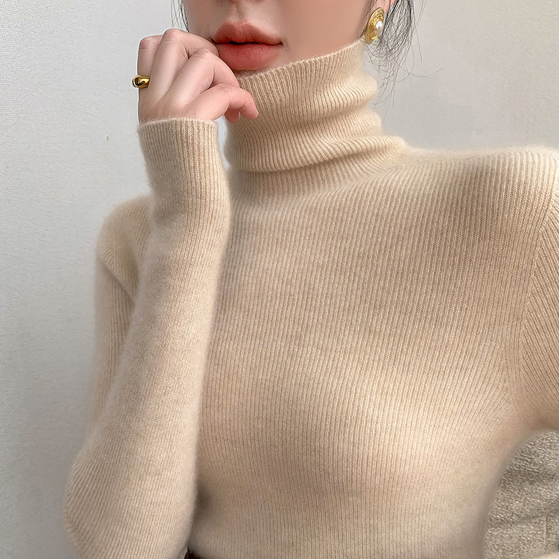 Bezšvový sveter z vlne 95%+ vlna, vysoký golier, dlhé rukávy, bežná dĺžka