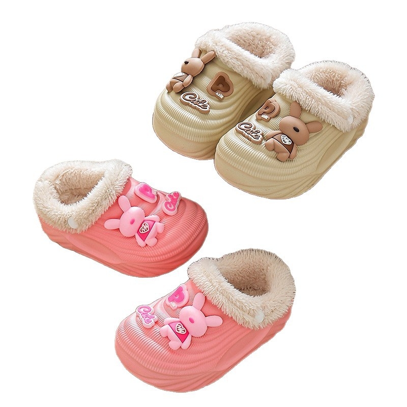 Detské papuče s karikatúrnym vzorom, horný materiál umelá koža, podrážka EVA, hrubšia podrážka