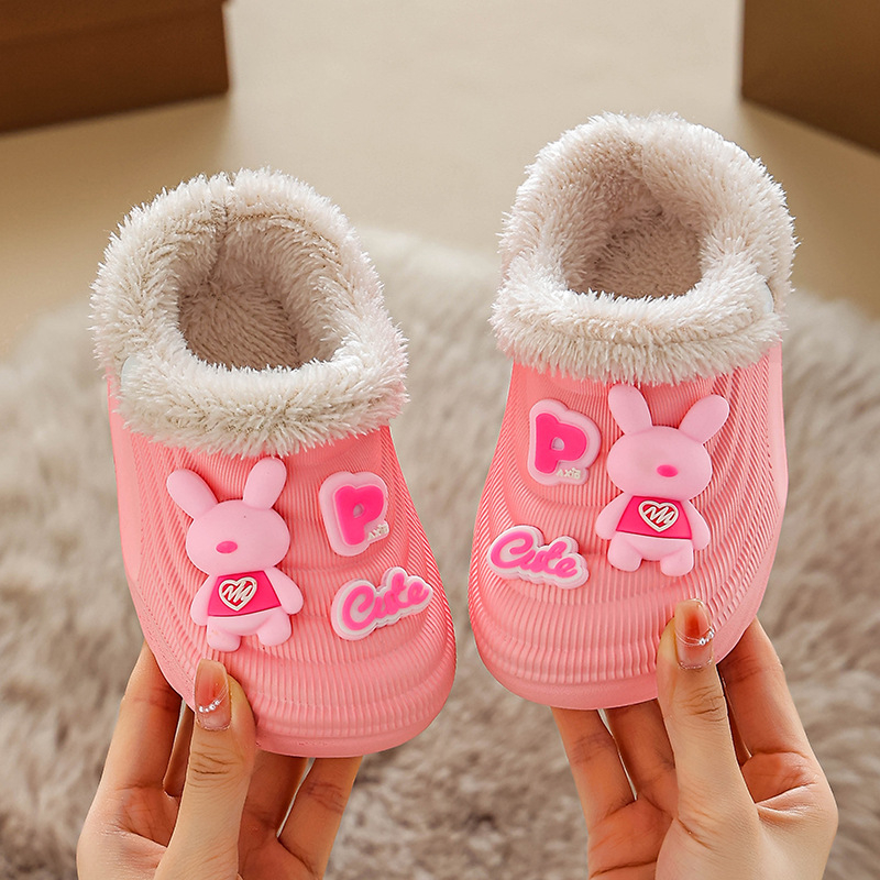 Detské papuče s karikatúrnym vzorom, horný materiál umelá koža, podrážka EVA, hrubšia podrážka