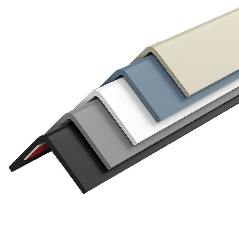 Rohový ochranný profil pre hrany schodov (PVC tvrdý plast, proti kolíziám, protišmykový, vodotesný, odolný voči opotrebeniu)