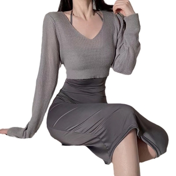 Polyesterové spodné šaty, priesvitné, priliehavé, dlhá silueta, 95–100% polyester