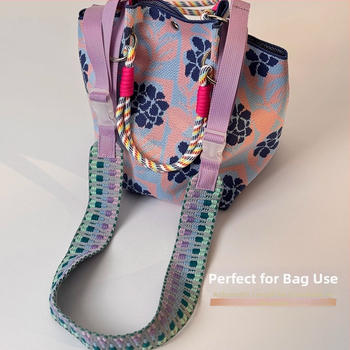 Popruh na tašku/ramenný popruh — polyesterové vlákno, geometrický vzor, mestská jednoduchosť, jar 2025