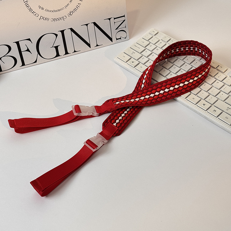 Popruh na tašku/ramenný popruh — polyesterové vlákno, geometrický vzor, mestská jednoduchosť, jar 2025