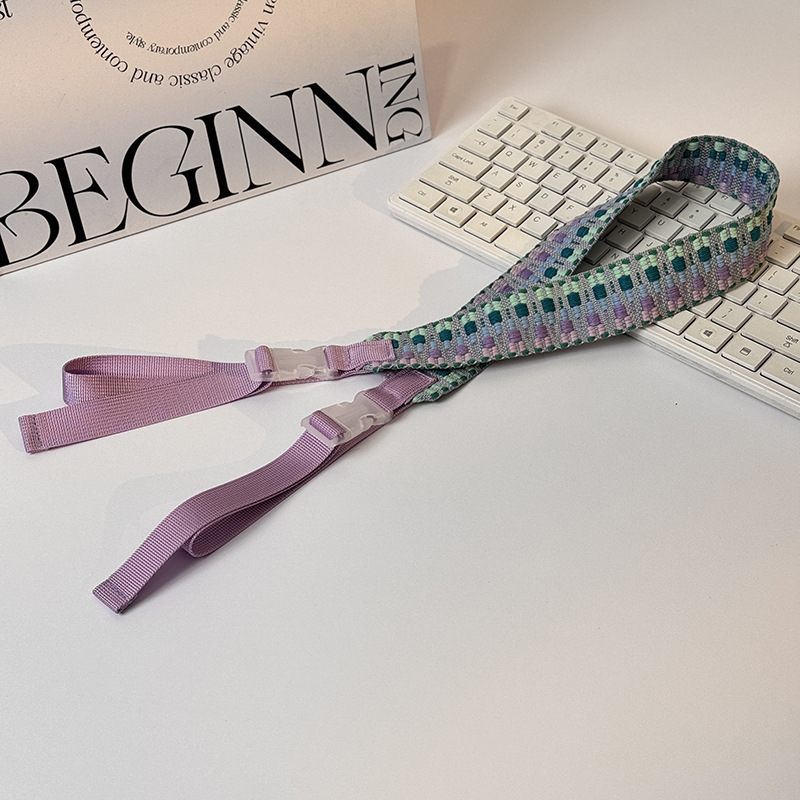 Popruh na tašku/ramenný popruh — polyesterové vlákno, geometrický vzor, mestská jednoduchosť, jar 2025