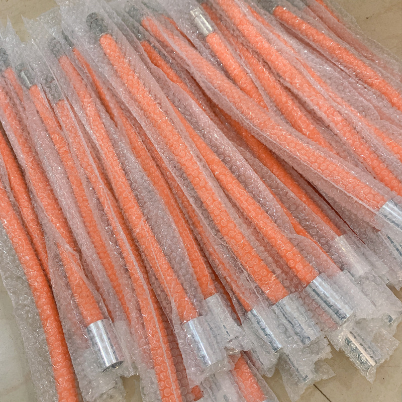 Επεκτεινόμενος σωληνάκι βρύσης με αρθρωτό σύνδεσμο και εύκαμπτο ανοξείδωτο σωλήνα ντους — συσκευή κατά των πιτσιλισμάτων, μοντέλο YSG-69, 1.6 MPa, 90°C, βιδωτή εγκατάσταση