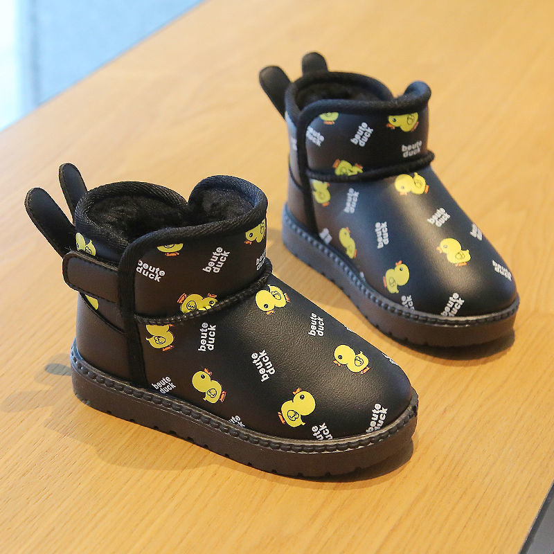 Detské zimné členkové topánky s umelou kožou, vrchný materiál: umelá koža • Vhodné pre vek 1–3 rokov • Štýl: Iné