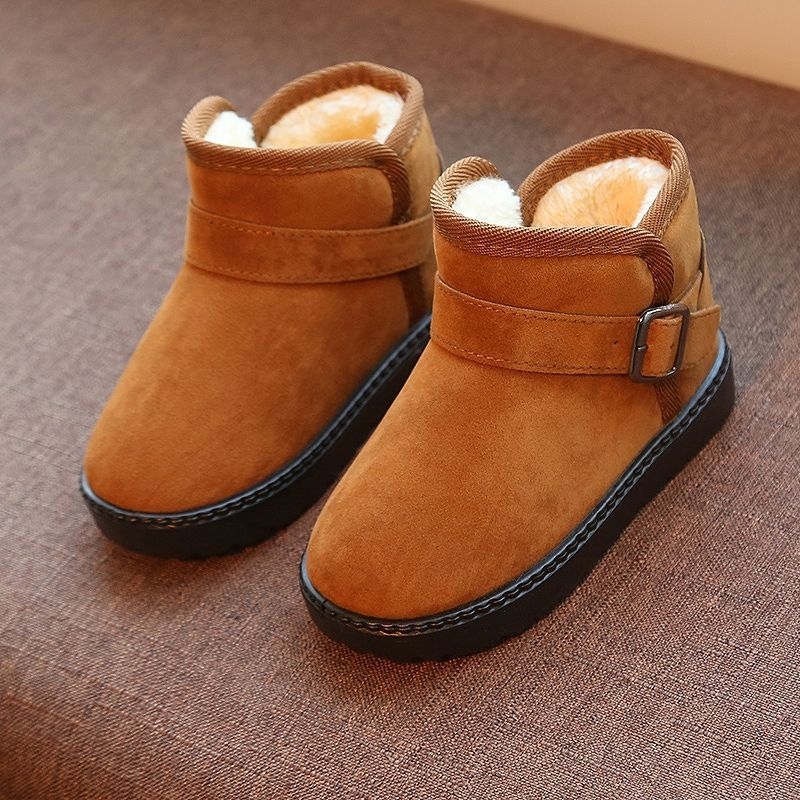 Detské zimné členkové topánky s umelou kožou, vrchný materiál: umelá koža • Vhodné pre vek 1–3 rokov • Štýl: Iné