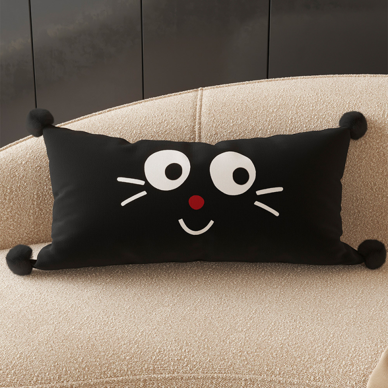 Vankúš objatia s mačacou labkou – dlhý pás, vonkajšia látka polyester, výplň PP bavlna, potlačený vzor, škandinávsky štýl