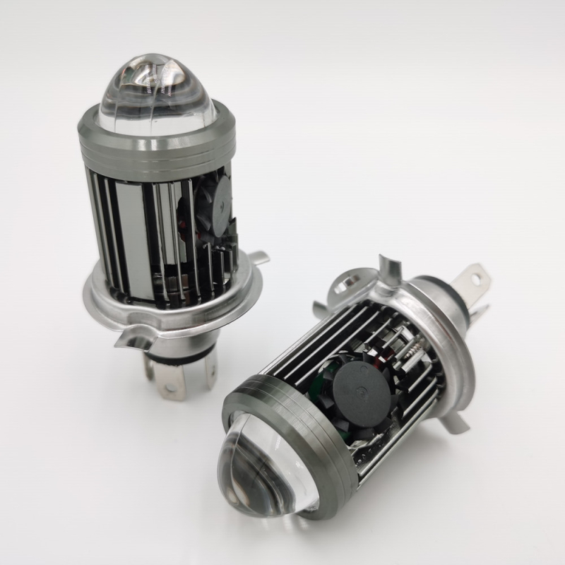 LED svetlomet na motorku H6/P15D/H4 s ventilátorom, 30W, 3500 lm, 10-80V, IP68