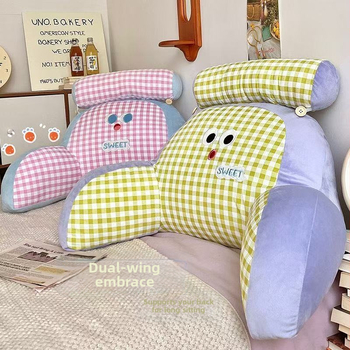 Bedrová opora – vankúš na objímanie s karikatúrnym vzorom, PP bavlna výplň, vonkajší materiál: polyester-bavlna + krištáľový velúr