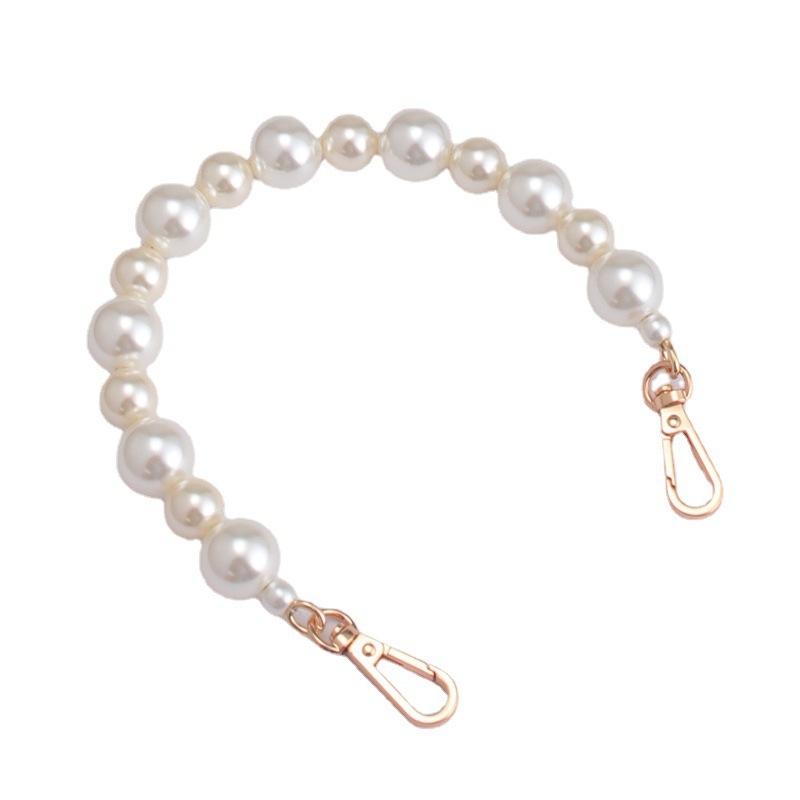 Taška popruh s perlovým reťazom a ozdobným reťazom | Značka: Weiqi; Materiál: ABS; Číslo artiklu: 220409; Uvedenie: Leto 2024; Štýl: Mestský minimalistický