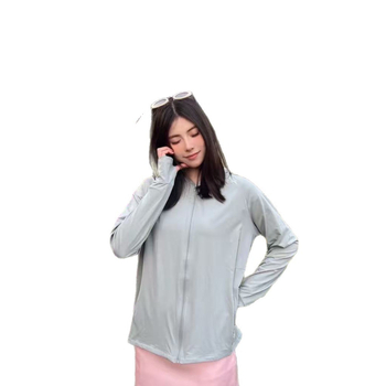 Външна ветровка с качулка — дишаща, бързосъхнеща, UPF50+, найлонова материя