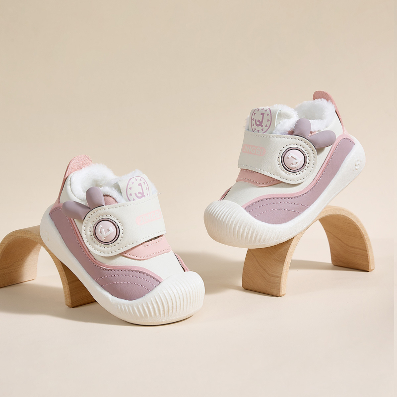 Detské zimné topánky pre batoľatá - Unisex, zapínanie na suchý zips, hrubá výstelka, vrchný materiál mikrovláknová koža, podrážka PVC