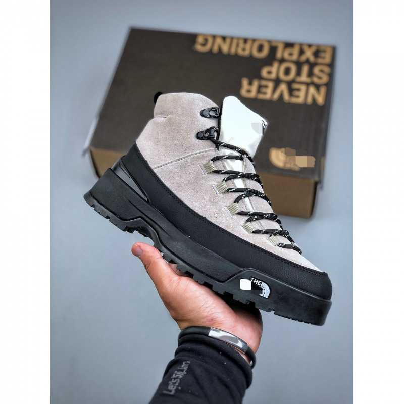 Trail bežecká obuv – vysoký horný diel nubuku, EVA stredná podrážka, protišmyková gumová podrážka, okrúhla špička