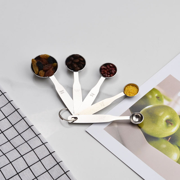 Baisheng 5-dielna sada odmerných lyžíc z nehrdzavejúcej ocele na kávu, mliečny prášok, korenie a pečenie