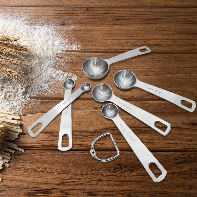 Six Giants 6-dielna súprava kruhových meracích lyžíc z 430 nerezovej ocele na pečenie