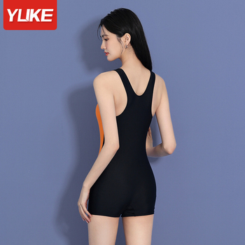 Jednodielne dámske plavky, bez rukávov, s vypchávkami na prsia, Nylon 82% látka, podšívka z polyesteru