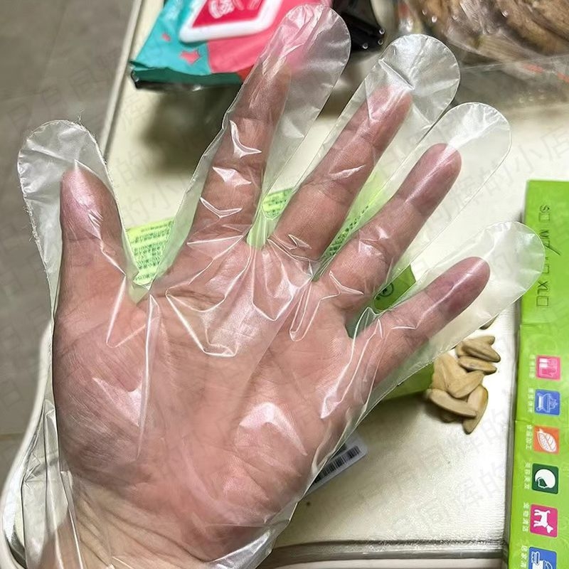 Jednorázové potravinárske rukavice z polyetylénu, hrubšie, priehľadné, dávkovací box