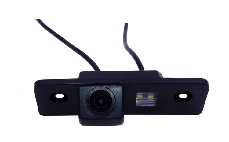 Integrovaná kamera pre spätné videnie do vozidla, model YSJ-0163; rozlíšenie 928×520; nastaviteľný uhol 90–170°; napájanie 12V; video signál N/P systému