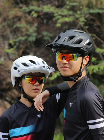 Cyklistické okuliare Tosuod SS-850, polarizované šošovky, PC šošovky + PC rám, kompatibilné s okuliarmi s čelenkou