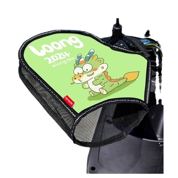 Povlak na riadidlá pre elektrické skútre a motocykle – hliníková izolačná vrstva; vodeodolný, priedušný, tepelnoizolačný; prispôsobiteľný.