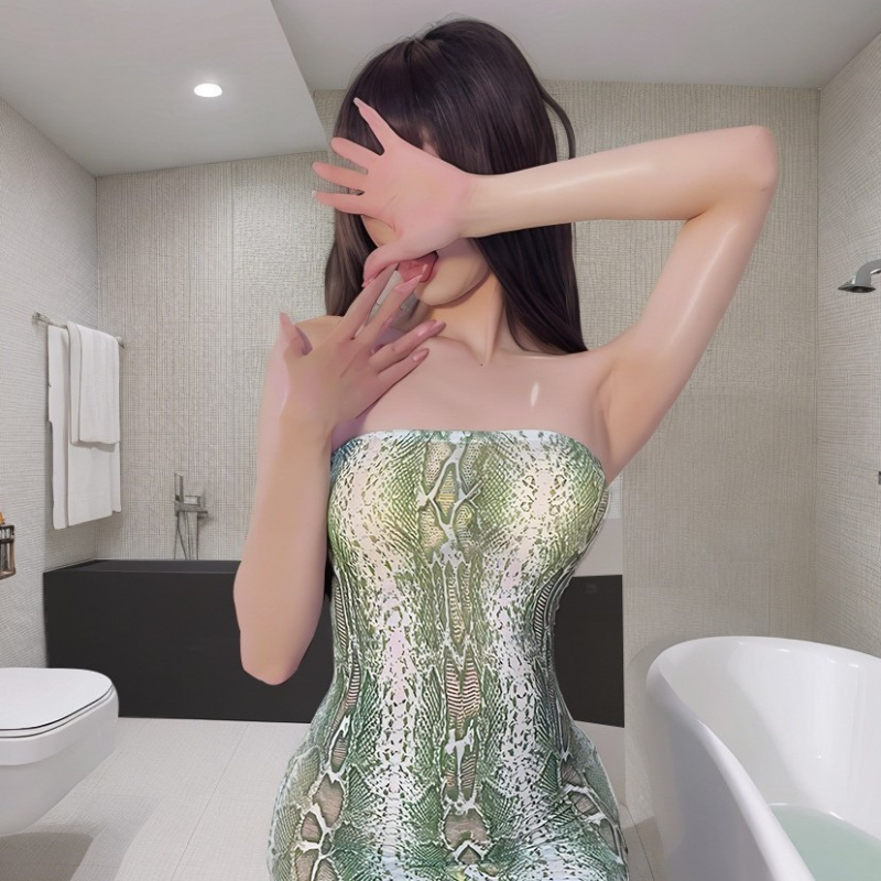 Sexi prádlo s hadím vzorom, priehľadné body s pančuchami, polyesterový materiál, 80-90% polyesteru