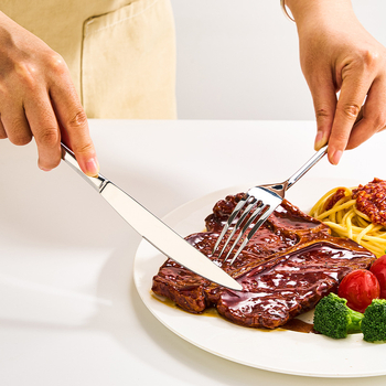 Set príborov z 316L nerezovej ocele – leštený do lesku, hrubý nôž, vidlička a lyžica, moderný minimalistický štýl