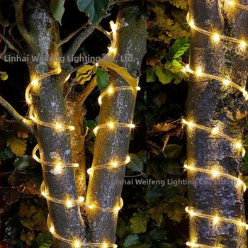 Solárne vodotesné trubkové svetlo pre vonkajšiu dekoráciu (Model 703; výkon 0.6W; vstupné napätie 2V; ovládanie tlačidlom/diaľkovým ovládaním; napájanie batériou)