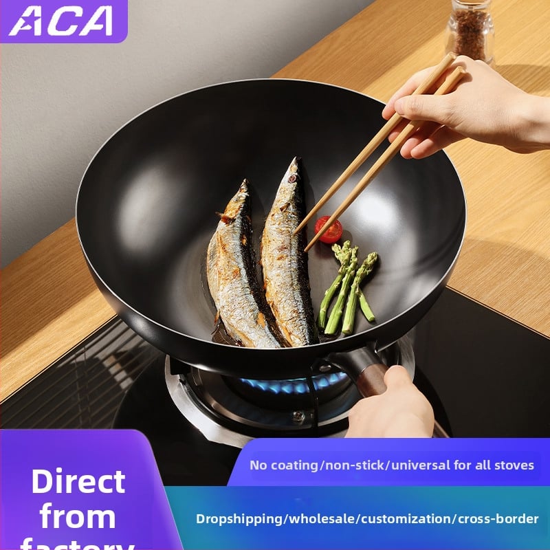 Litínový wok s nitridovaným plochým dnom a viacvrstvovým dnom, veko z nehrdzavejúcej ocele so sklom, bez povlaku