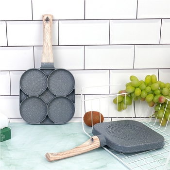 Panvica na vajíčka a hamburgery so štyrmi dierkami – hliníková zliatina, nelepivý povrch, dizajn so štyrmi dierkami, hmotnosť 0,48 kg, kompatibilný s plynovým sporákom