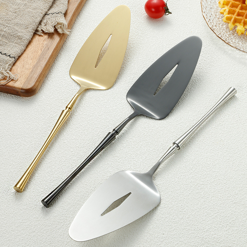 Trojuholníková lopatka na tortu, 304 nerezová oceľ, leštenie Hemp Wheel, moderný minimalistický štýl, jednofarebný vzor