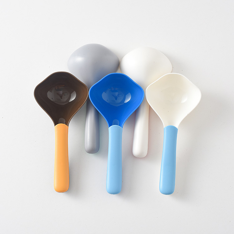 Лъжичка за котешка храна — пластмасова, марка tedoora, опаковка 200 бр., за котки