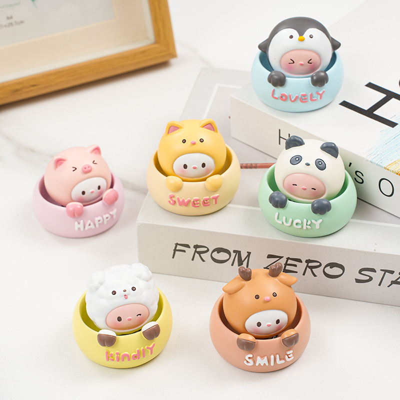 Roztomilá ozdoba do auta s kývajúcou hlavou na uvoľnenie, ozdoba z živice pre interiér auta a stôl