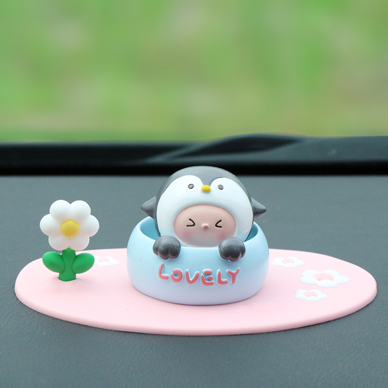 Roztomilá ozdoba do auta s kývajúcou hlavou na uvoľnenie, ozdoba z živice pre interiér auta a stôl