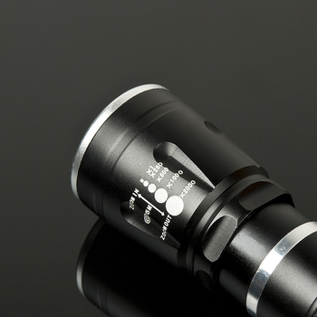 Lanterna Paride cu corp din aliaj de aluminiu, LED, baterie 2400mAh, 3W, impermeabilă