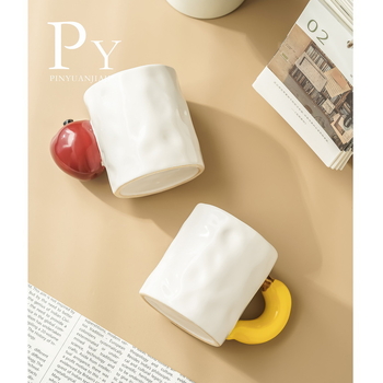 Pár keramických hrnčekov s ovocným karikatúrnym motívom, na čaj a kávu, mikrovlnná rúra bezpečné, s držadlom